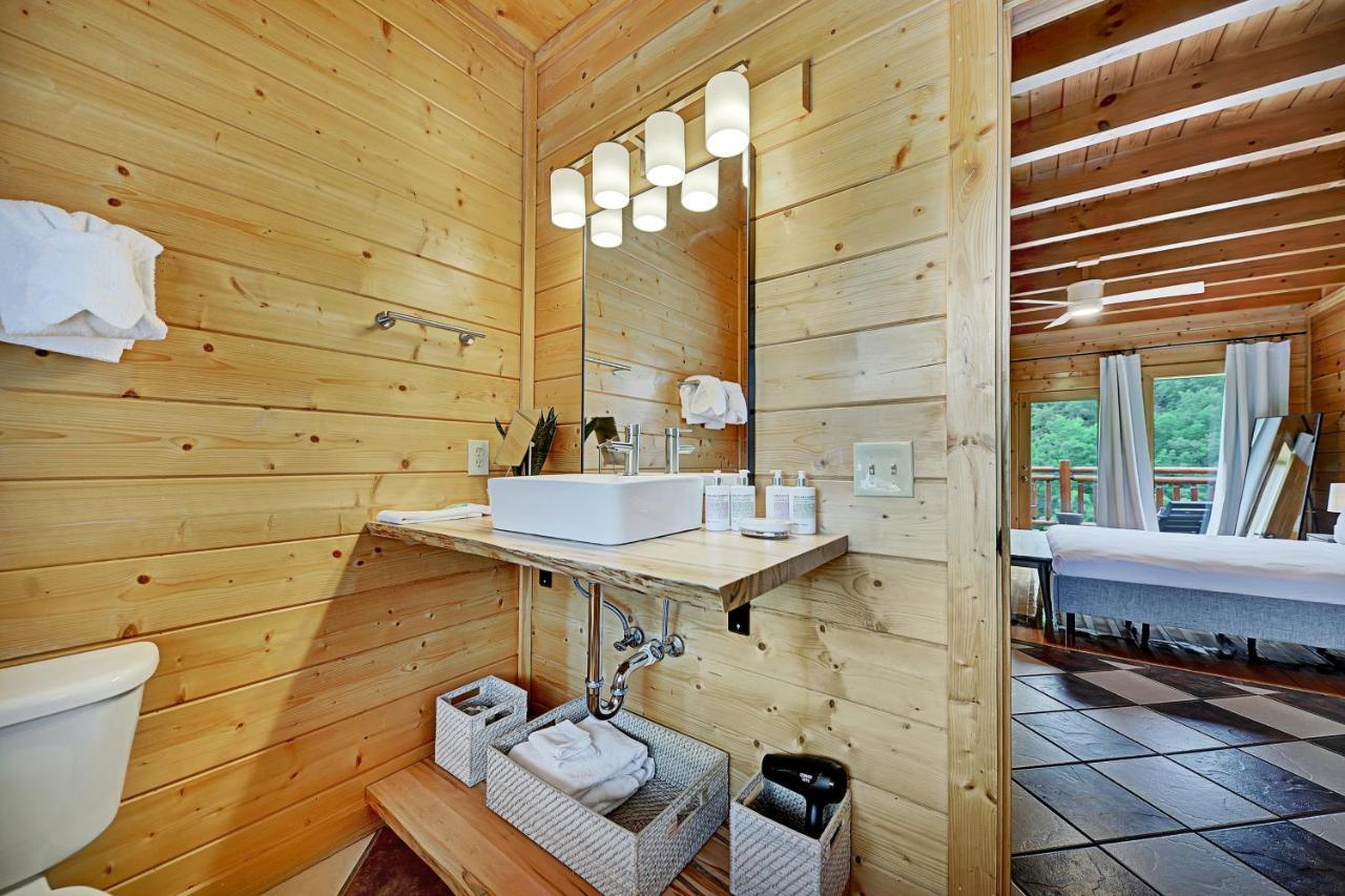Gorgeous Large Mountain View Cabin W Hot Tub, Free Wifi, Games Villa Sevierville Kültér fotó