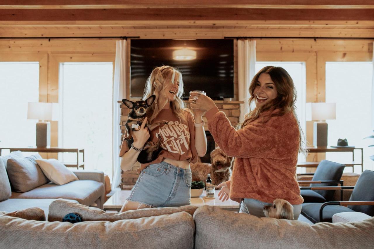 Gorgeous Large Mountain View Cabin W Hot Tub, Free Wifi, Games Villa Sevierville Kültér fotó